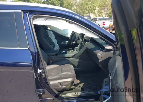 2021 Toyota Venza Xle из США, поврежденный, VIN JTEAAAAH3MJ068610